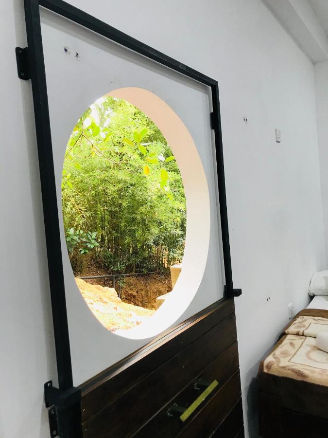 The Hobbit Cottage-埃拉 外观 照片